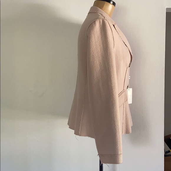 Armani Collezioni Raw Edge 2 Button Blazer - Picture 2 of 9